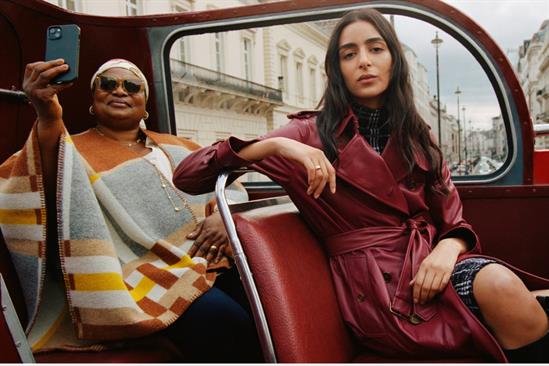 Burberry "Back to the city" (in-house)