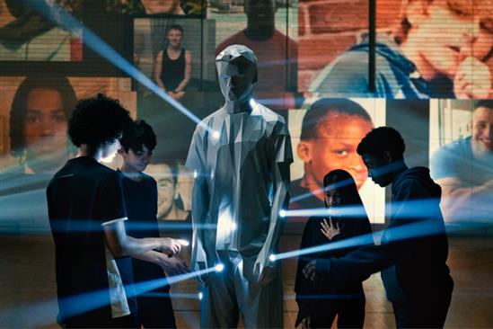 StreetDoctors “The fatal question” by Saatchi & Saatchi